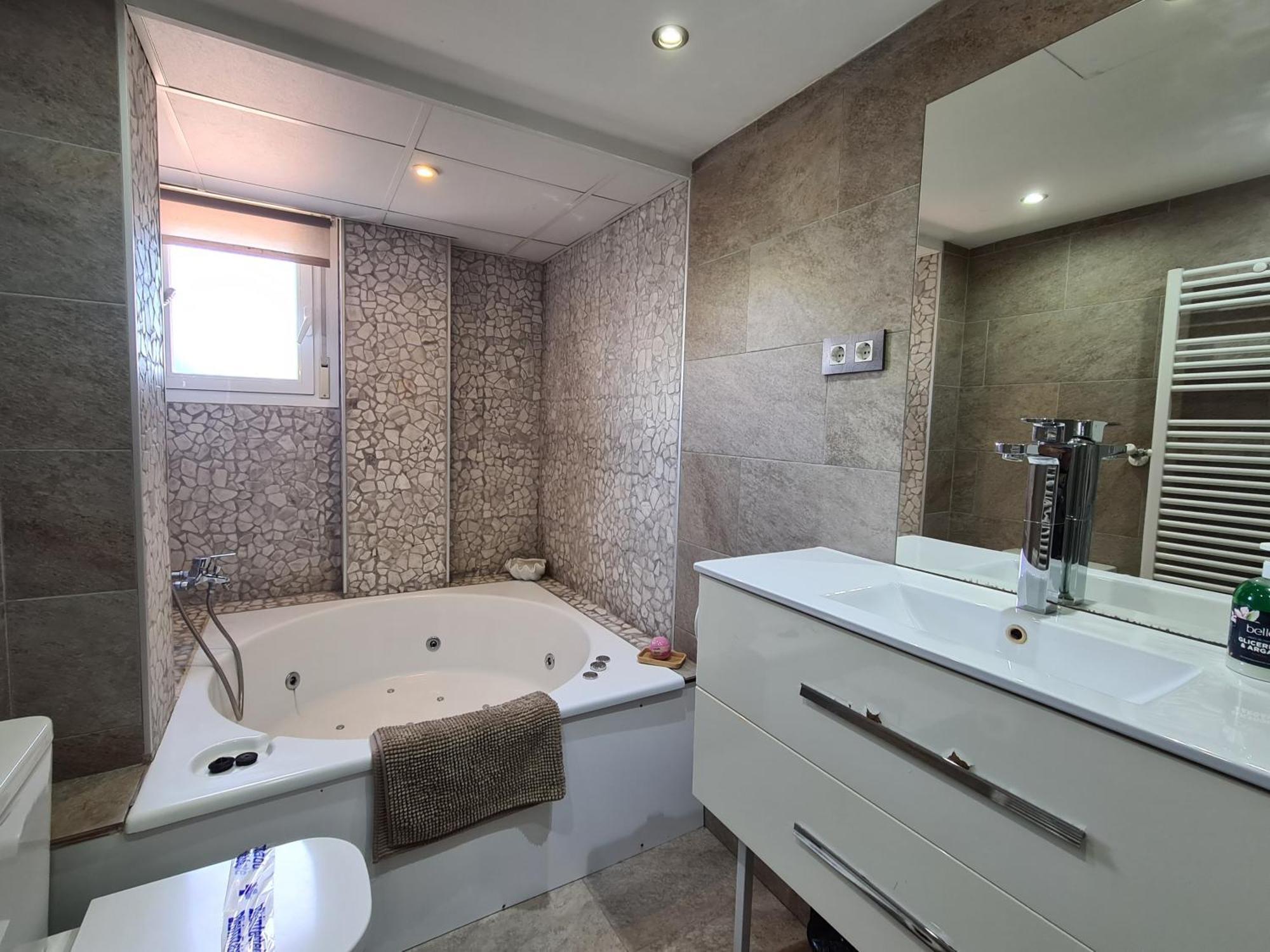Appartamento Dos Torres Ribera Play & Relax Con Jacuzzi Y Cine Saragozza Esterno foto